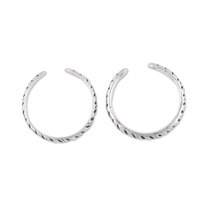 Sterling silver toe rings, 'Uncaged' (pair) - Sterling Silver Toe Rings with Tiger Stripe Design (Pair)