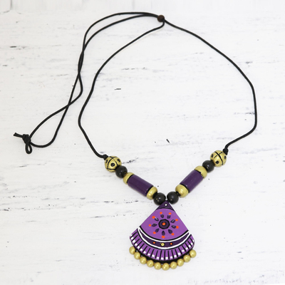 Halskette mit Keramikanhänger - Handgefertigte Halskette mit Keramikanhänger aus Indien