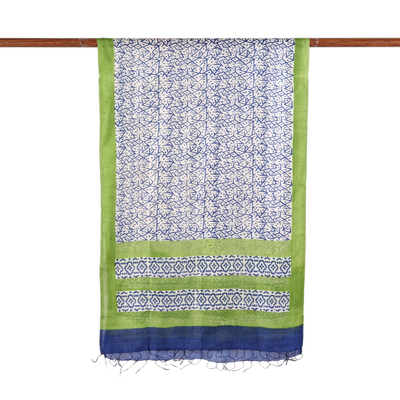 Mantón de seda, 'Kolkata Beauty' - Mantón de seda tejido a mano con motivo geométrico de la India