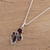 Halskette mit Granat-Anhänger - Halskette mit Anhänger aus 925er Sterlingsilber mit facettiertem roten Granat