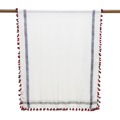 Schal aus Seide und Baumwollmischgewebe, 'Selige Einfachheit'. - Handgewebter Seiden-Baumwoll-Mischgewebe-Schal aus weißer Seide mit roten Troddeln