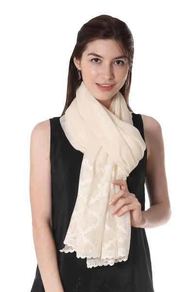 Schal aus Baumwoll- und Seidenmischung - Warmweißer bestickter Schal aus transparenter Baumwoll- und Seidenmischung