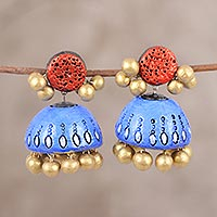 Pendientes colgantes de cerámica, 'Golden Ambience' - Pendientes colgantes de cerámica coloridos elaborados en la India