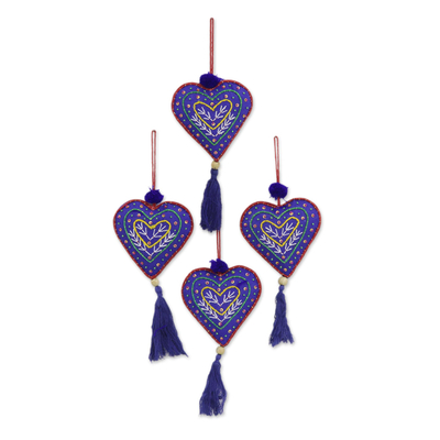 Perlenornamente, (4er-Set) - Set aus vier blauen Quasten-Perlen-Weihnachts-Herzornamenten