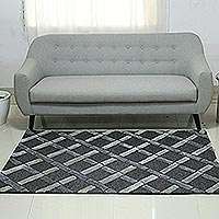 Hand-tufted wool area rug, Grey Delight