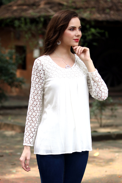Lace-trimmed rayon blouse, Daisy Snow