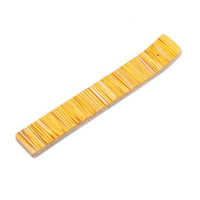 Räucherstäbchenhalter aus Holz - Sonniger gelber, gestreifter Räucherstäbchenhalter aus Holz aus Indien