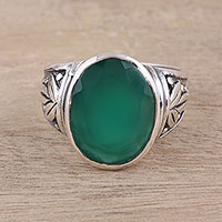 Onyx cocktail ring, 'Verdant Angles' - Leafy Green Onyx Cocktail Ring from India