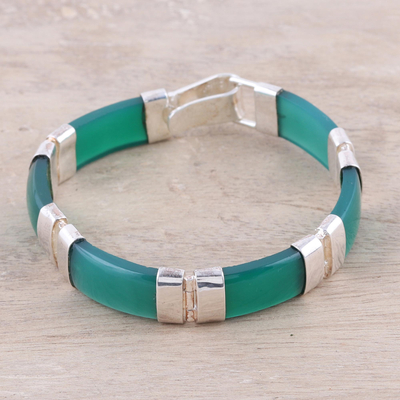 Onyx link bracelet, 'Sea Ribbons' - Handcrafted Green Onyx and Sterling Silver Link Bracelet