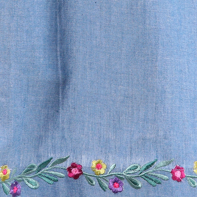 Baumwollrock - Kurzer Freizeitrock aus blauer Baumwolle mit Blumenstickerei