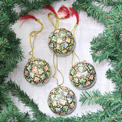 Pappmaché-Ornamente, (4er-Set) - Handbemalte Weihnachtsornamente aus Pappmaché (4er-Set)
