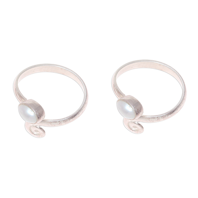 Cultured pearl toe rings, 'Glowing Flair' - Cultured Pearl Toe Rings Crafted in India