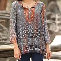 Featured review for Embroidered tunic, Fashionable Intricacy