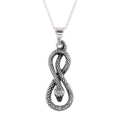 Collar colgante de plata esterlina - Collar con colgante de serpiente de plata de ley 925 de la India