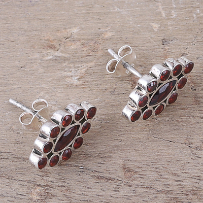 Granat-Ohrringe mit Knöpfen - Handgefertigte Knopfohrringe aus Granat und Sterlingsilber