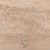 Rhodinierte Halskette mit Citrin-Anhänger - Blattförmige, rhodinierte Citrin-Anhänger-Halskette aus Indien