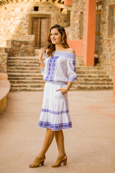 Falda de algodón - Falda de algodón bordada en lapislázuli de la India