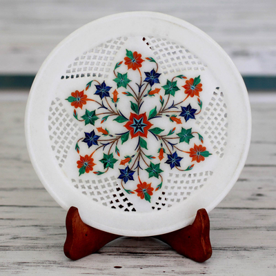 Marble inlay decorative plate, 'Cool Ivy' - Star Pattern Marble Inlay Decorative Plate from India