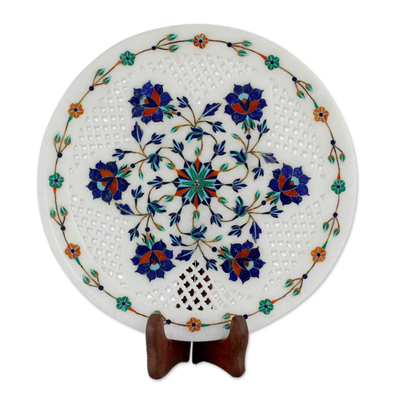 Dekorativer Teller mit Marmoreinlage - Dekorativer Teller mit Marmoreinlage und Jali-Motiv, hergestellt in Indien