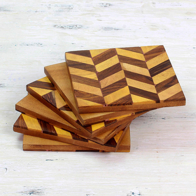 Untersetzer aus Holz mit Intarsien, (6er-Set) - Untersetzer aus Mangoholz mit diagonalem Motiv aus Indien (6er-Set)