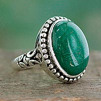 Quartz cocktail ring, 'Wonderful Forest' - Green Quartz Single-Stone Cocktail Ring from India