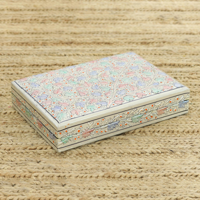 Dekorative Schachtel aus Pappmaché - Handbemalte dekorative Schachtel aus Pappmaché mit Ahornblattmotiv