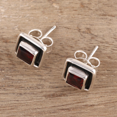 Garnet stud earrings, 'Fire Frame' - Faceted Garnet Square Stud Earrings from India
