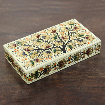 Dekorative Schachtel aus Pappmaché - Dekorative Schachtel aus Pappmaché mit Chinar-Blattmotiv aus Indien