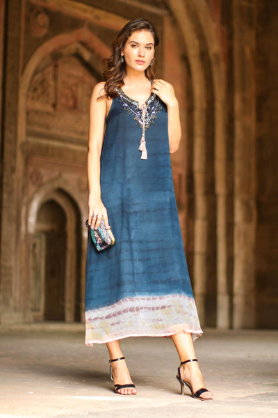 Vestido veraniego de viscosa tie-dye - Vestido veraniego de viscosa con teñido anudado en azul celeste de India