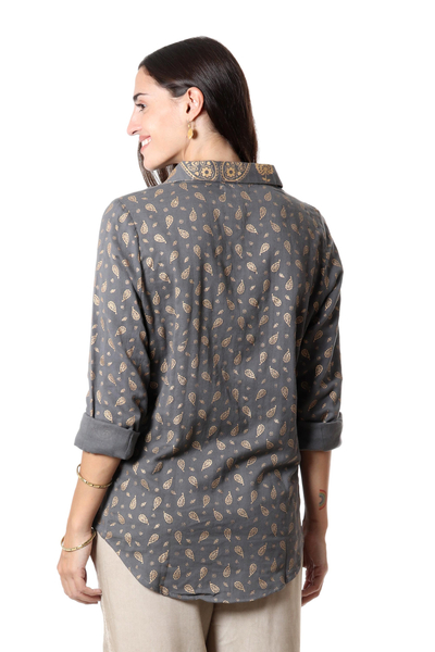 Block-printed cotton blouse, 'Paisley Elegance' - Paisley Motif Block-Printed Cotton Shirt from India