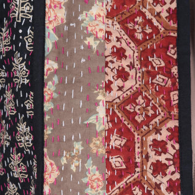 Chaqueta de algodón patchwork, 'Floral Fusion' - Chaqueta patchwork de algodón con costuras Kantha