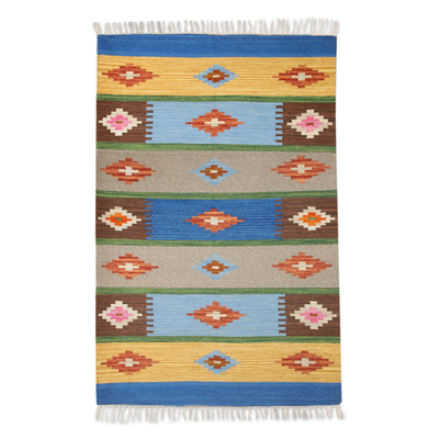 Diamond and Striped Pattern Wool Area Rug from India (4x6)