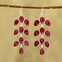 aretes colgantes de rubí - Pendientes colgantes de rubí de 40 quilates de la India