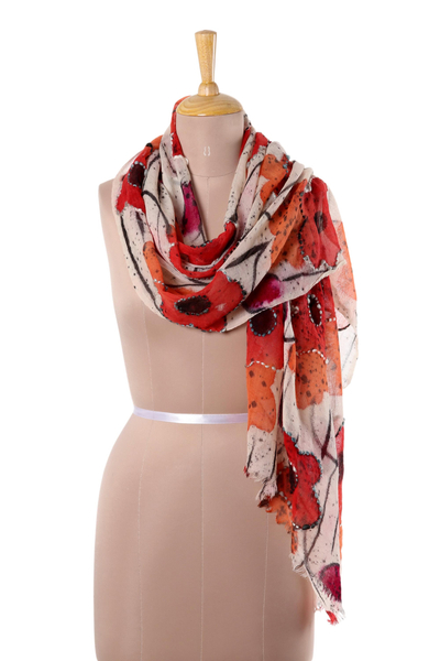 Wolltuch, 'Morning Allure' - Schal aus roter und orangefarbener Blütenwolle aus Indien