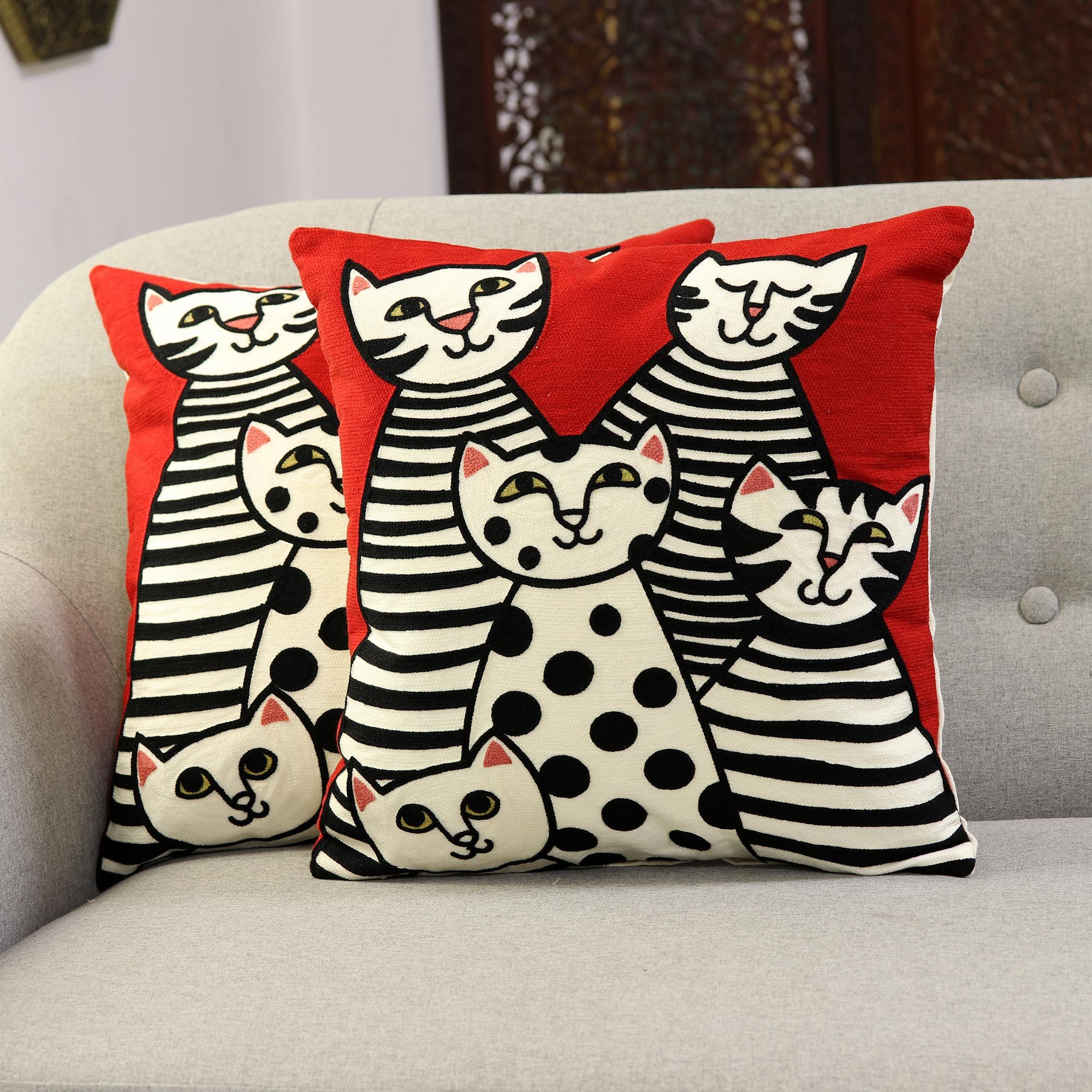 CatThemed Embroidered Cotton Cushion Covers (Pair) Cat Family NOVICA