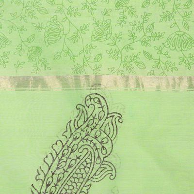 Schal aus Baumwoll- und Seidenmischung - Handgewebter Schal aus Baumwoll- und Seidenmischung in Kiwi aus Indien