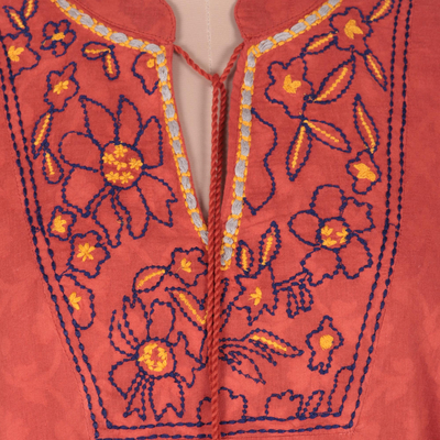 Vestido evasé de algodón - Vestido evasé de algodón con bordado floral en Pimentón de la India