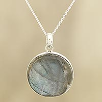Labradorite pendant necklace, 'Round Aurora' - Round Labradorite Pendant Necklace Crafted in India