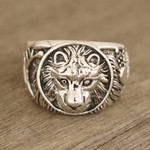 Men's sterling silver ring, 'Lion Window' - Men's Lion-Themed Sterling Silver Ring from India
