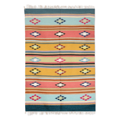 Geometric Striped Pattern Wool Area Rug from India (4x5.5)