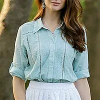 Bestickte Baumwollbluse, „Elegant in Mint“ – Feminine Mintgrün-Bluse aus reiner Baumwolle aus Indien