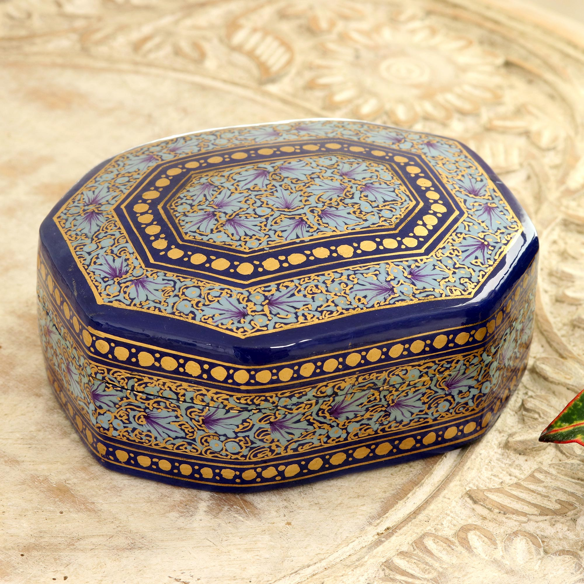 Indian hand made Kashmiri Handcrafted papier mache/papier-mâché jewelry box/ India/decoration/decor/art/blue/gold hand-painted/trinket box