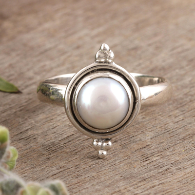 Anillo de una sola piedra con perlas cultivadas - Anillo luminoso de perlas blancas cultivadas