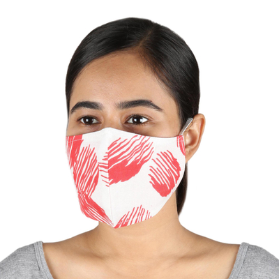 Baumwoll-Gesichtsmasken, „Bold Contrasts“ (4er-Set) – 4 weiße, rote und schwarze 2-lagige Baumwoll-Gesichtsmasken
