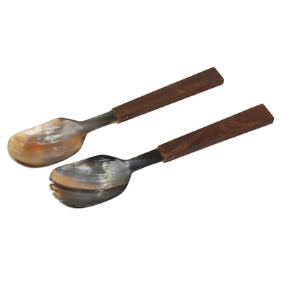 Horn and wood salad servers, 'Lucknow Feast' (pair) - Mango Wood and Horn Salad Servers (Pair)