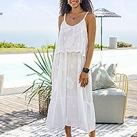 Vestido superpuesto de algodón bordado, 'White Summer Paisley' - Vestido de verano de algodón bordado blanco con tirantes finos