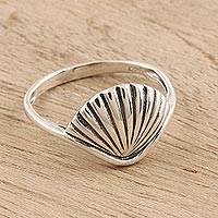 Sterling silver cocktail ring, 'Sleek Shell' - Shell Motif Sterling Silver Ring from India