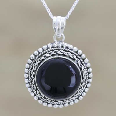 Black Onyx with Fine Rope Style Accents 925 Sterling Silver Pendant Corona Sun 