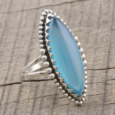 Chalcedon-Cocktailring, „Sky Royal“ – Marquise-Bezel-Set, blauer Chalcedon-Cabochon-Cocktailring
