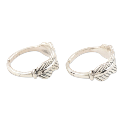 Sterling silver toe rings, 'Laureate' (pair) - Hand Made Sterling Silver Leaf-Themed Toe Rings (Pair)